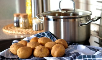 Patate di Qualità Agria: L'Essenza della Cucina e Agricoltura Sostenibile